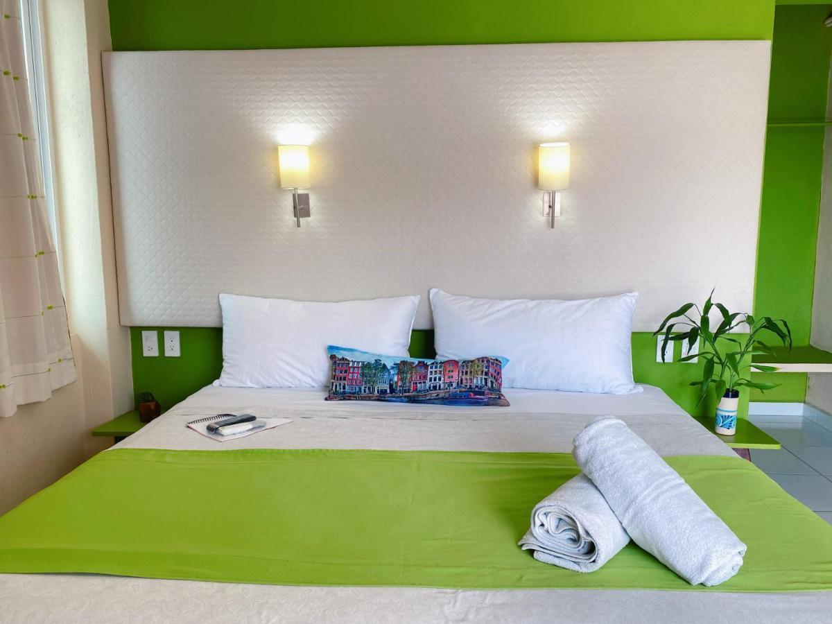 Casa Mia Hotel Пуерто Ескондидо Екстериор снимка